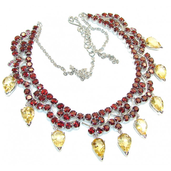 Rich Personality!! Red Garnet Sterling Sterling Silver necklace