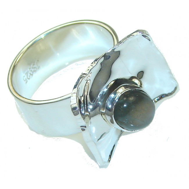 Modern Shimmering Labradorite Sterling Silver Ring s. 8 1/4