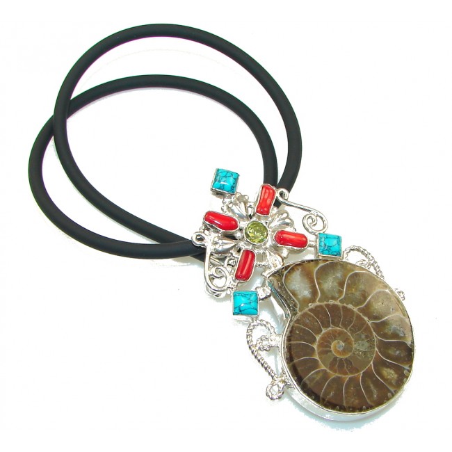 Pale Beauty!! Ammonite Fossil Sterling Silver necklace