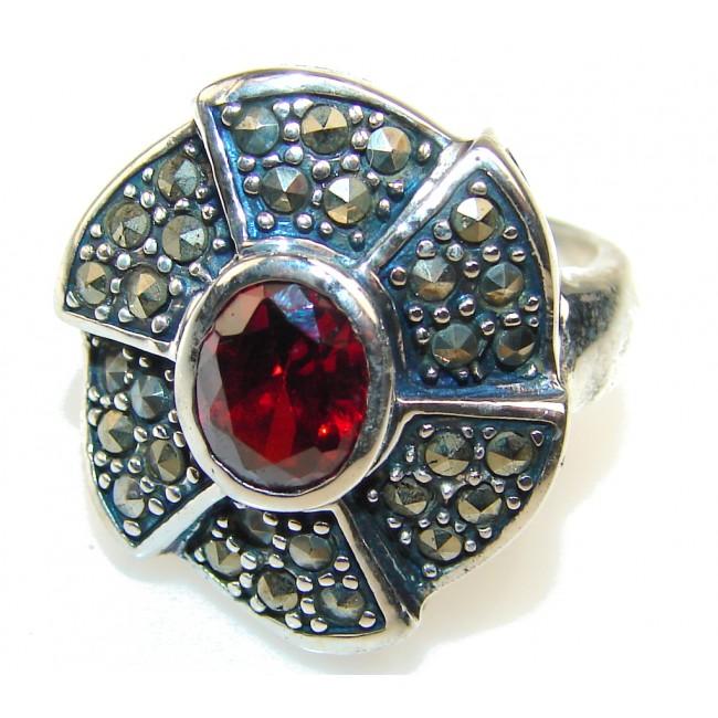 Amazing Red Quartz Sterling Silver Ring s. 8