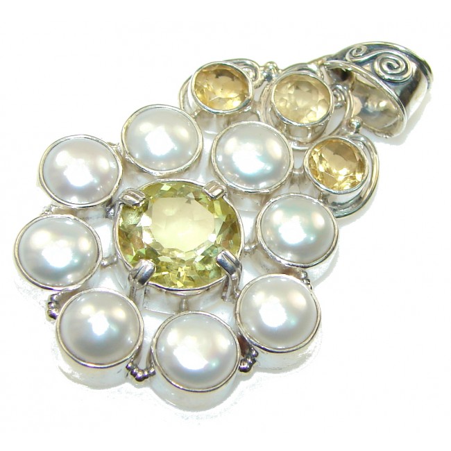 My Sweet!! White Fresh Water Pearl Sterling Silver pendant