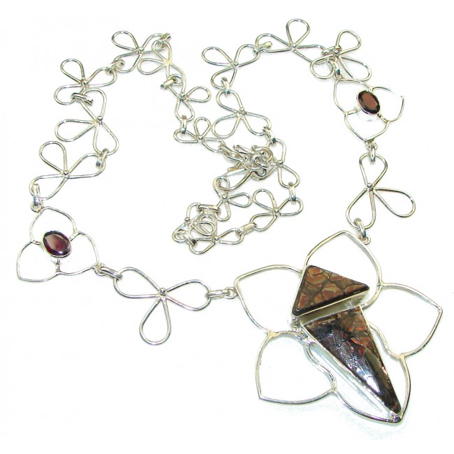 Beautiful!!! Red Ammolite Sterling Silver necklace