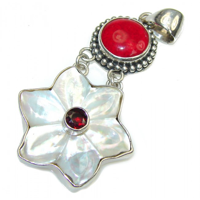 Mystic Flower! Blister Pearl Sterling Silver pendant