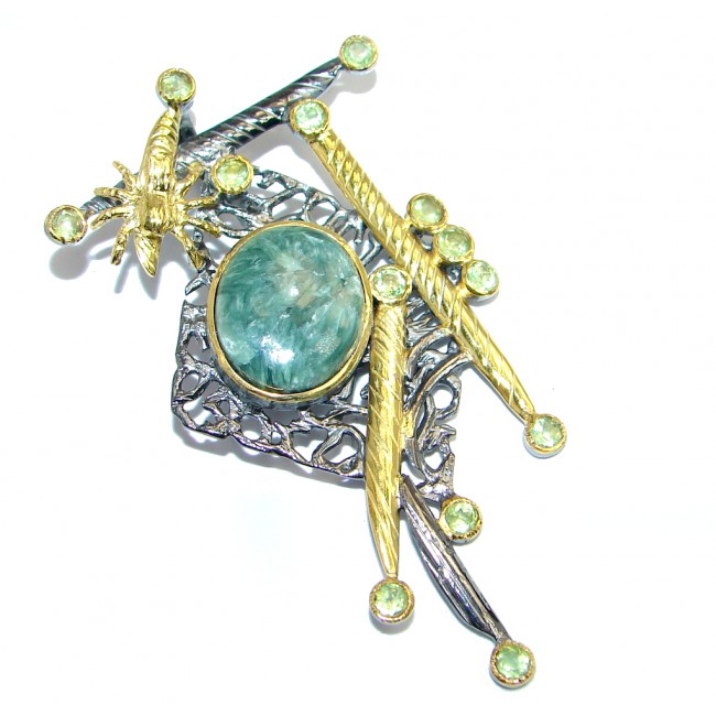Precious quality Green Seraphinite Peridot Gold plated over Sterling Silver handmade Pendant