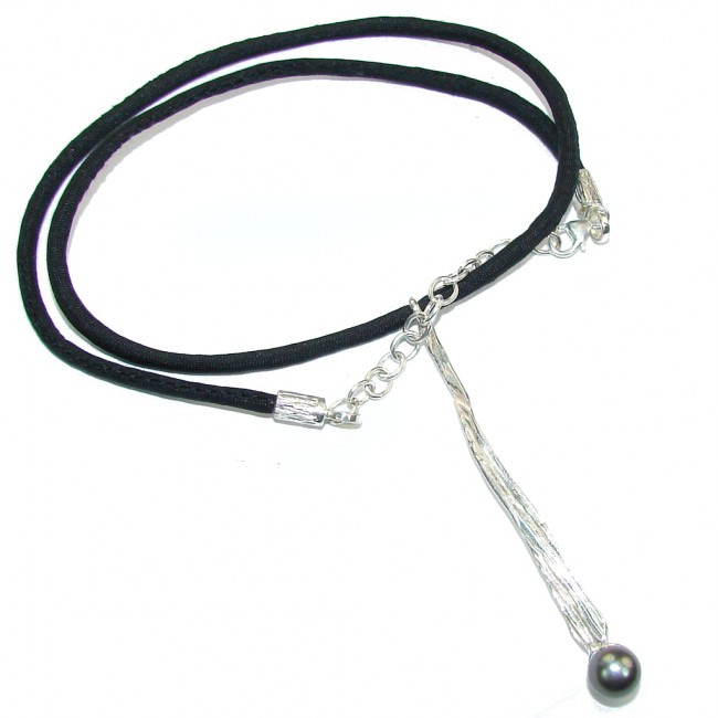 Beautiful Design! Blister Pearl Sterling Silver necklace