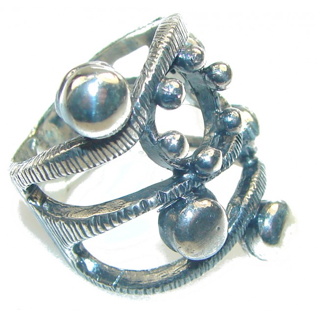 Stylish Design!! Silver Sterling Silver Ring s. 7 1/2