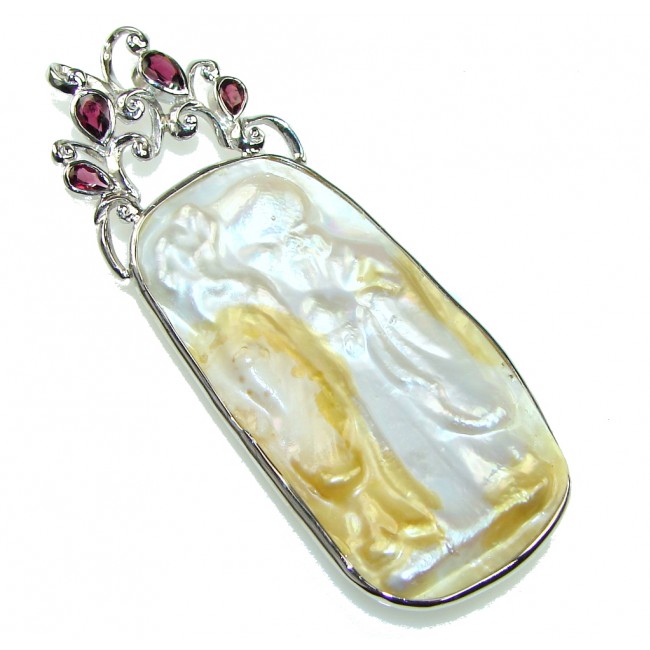 New Fashion! Mother Of Pearl Sterling Silver Pendant