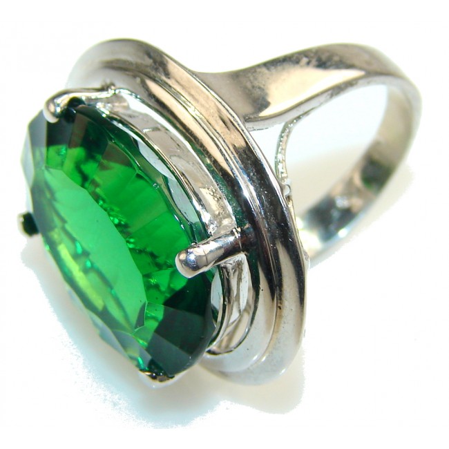 Charm Of Lime!! Green Helenite Sterling Silver ring s. 6
