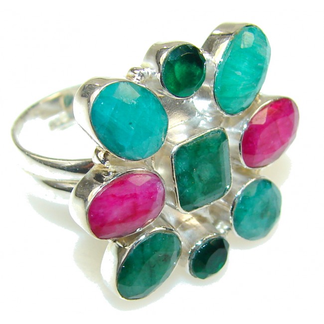 Simple Delight!! Green Emerald Sterling Silver ring s. 11