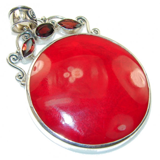 Lovely Kiss!! Fossilized Coral Sterling Silver pendant