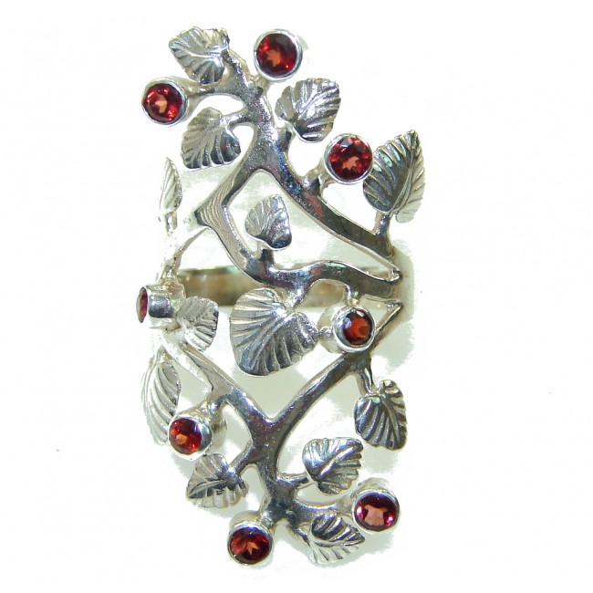 Special Moment!! Red Garnet Sterling Silver Ring s. 7 1/4