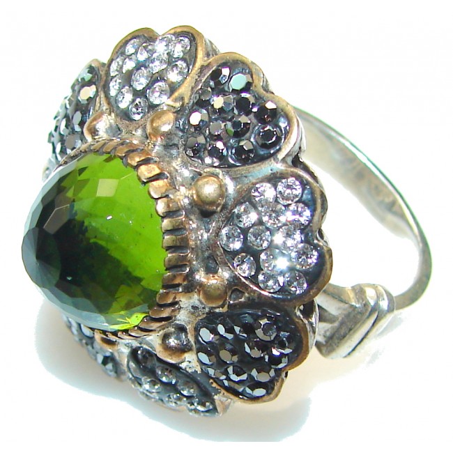 Awesome!! Green Peridot Quartz Sterling Silver Ring s. 8 1/2