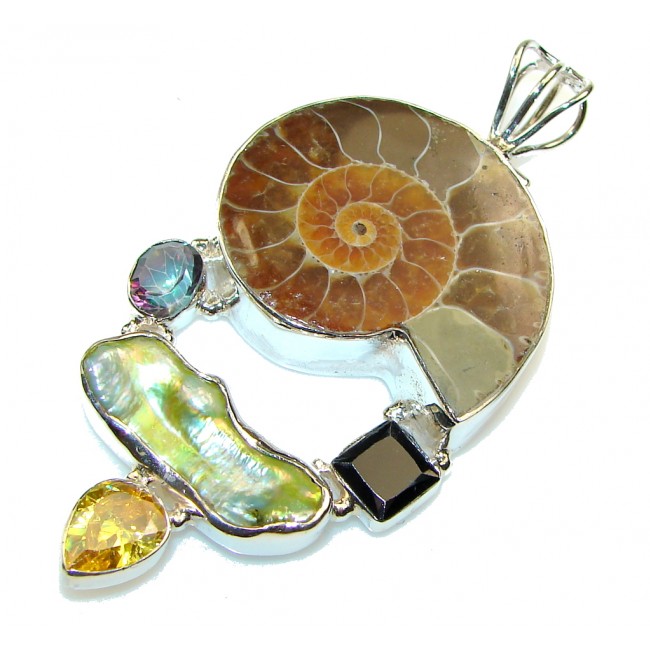 New Trendy! Ammonite Fossil Sterling Silver Pendant