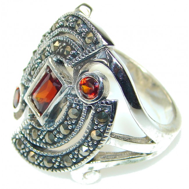 Lovely Style! Red Garnet, Marcasite Sterling Silver ring s. 7