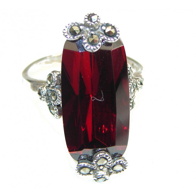Touch Of Life! Garnet Quartz & Marcasite Sterling Silver Ring s. 7 1/2