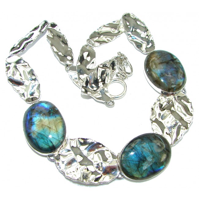Natural Beauty! AAA Blue Labradorite Sterling Silver necklace