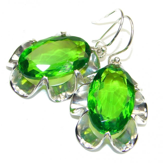 Amazing! Created Green Peridot Sterling Silver earrings