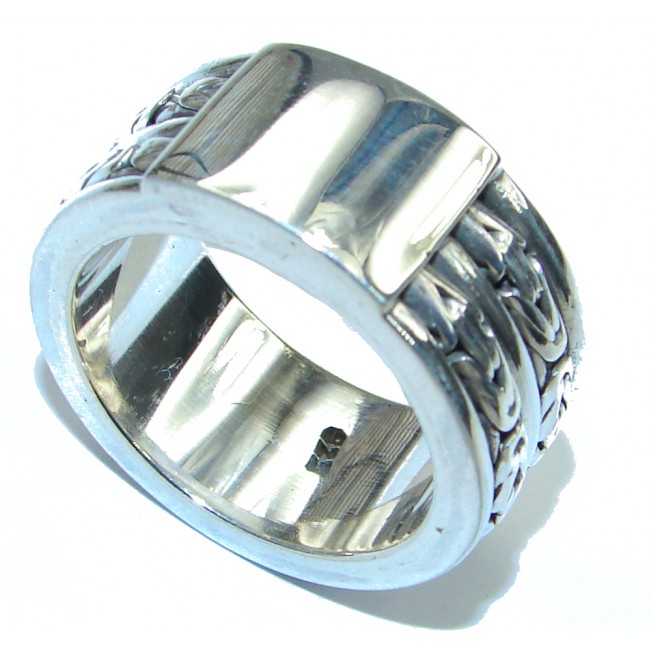 Bali Made Silver Sterling Silver ring / Band s. 11
