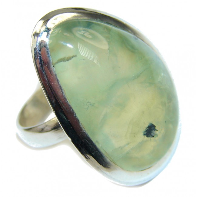 Secert Green Moss Prehnite Sterling Silver ring; s. 7 1/4