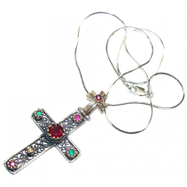 Victorian Style! Red Ruby & Emerald Sterling Silver necklace / Cross