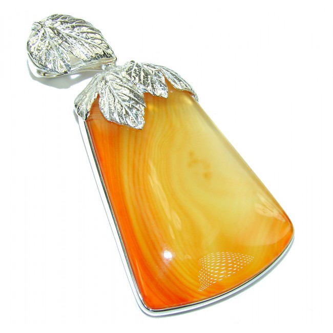 Handcrafted Beauty Agate Sterling Silver Pendant