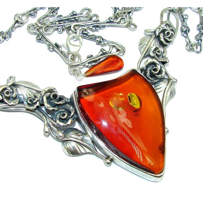 Very Elegant AAA Baltic Polish Amber Sterling Silver necklace