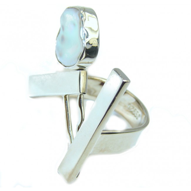 Stylish White Mother Of Pearl Sterling Silver Ring s. 7