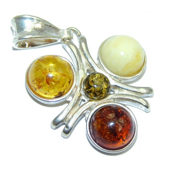 Perfect Daisy Baltic Amber Sterling Silver Pendant