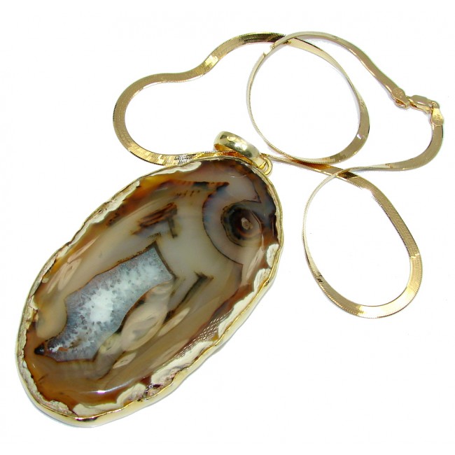 Aura Of Beauty Natural Agate Gold plated over Sterling Silver necklace