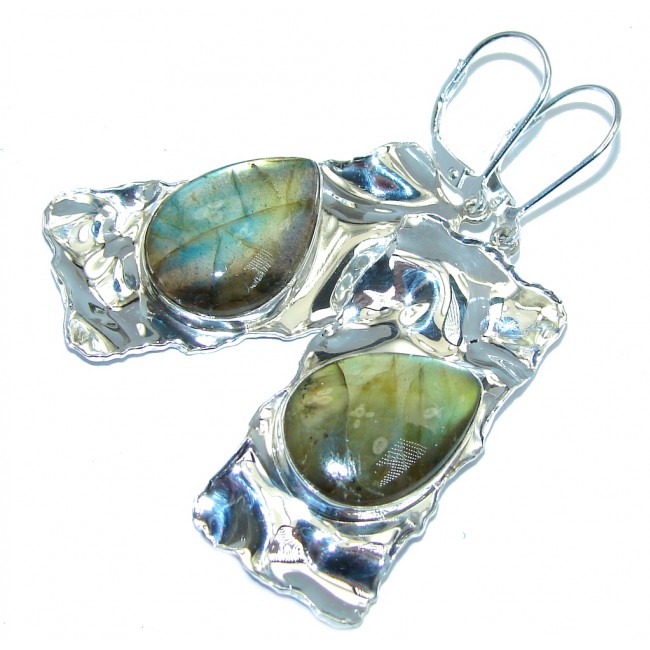 Perfect Design Modern Labradorite Hammered Sterling Silver earrings