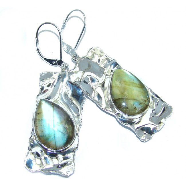 Perfect Design Modern Labradorite Hammered Sterling Silver earrings