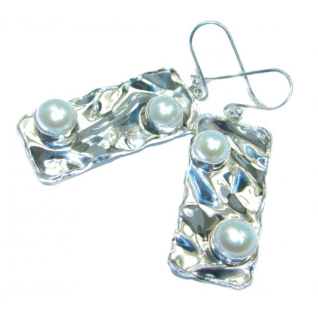 Ocean Beauty Fresh Water Pearls hammered Sterling Silver Earrings