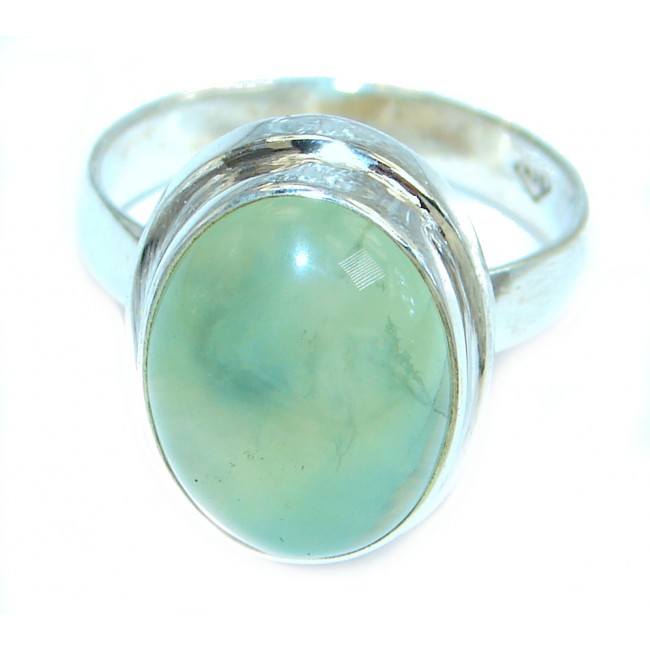 Sublime Green Moss Prehnite Sterling Silver ring; s. 9
