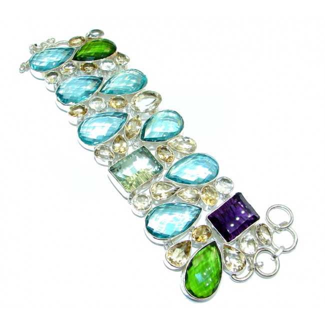 Pacific Ocean created Blue Topaz Sterling Silver handcrafted Bracelet