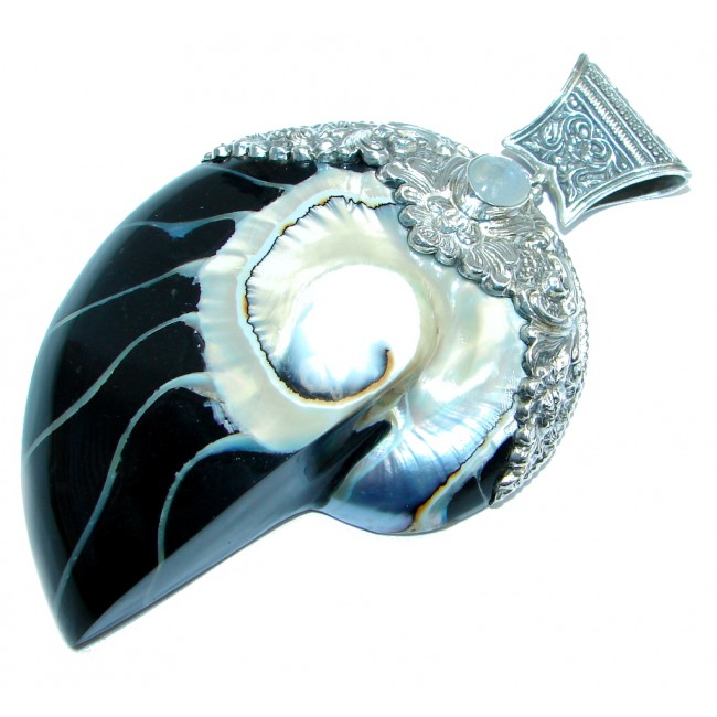 Rich Design Massive 77.2 grams Genuine NAUTILUS SHELL Sterling Silver handmade Pendant