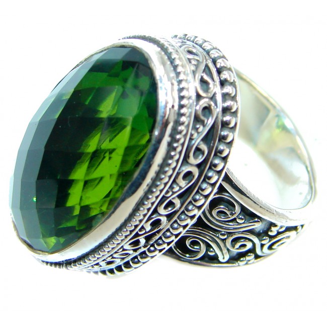 Simple Vintage Setting Green Quartz Sterling Silver Ring s. 6