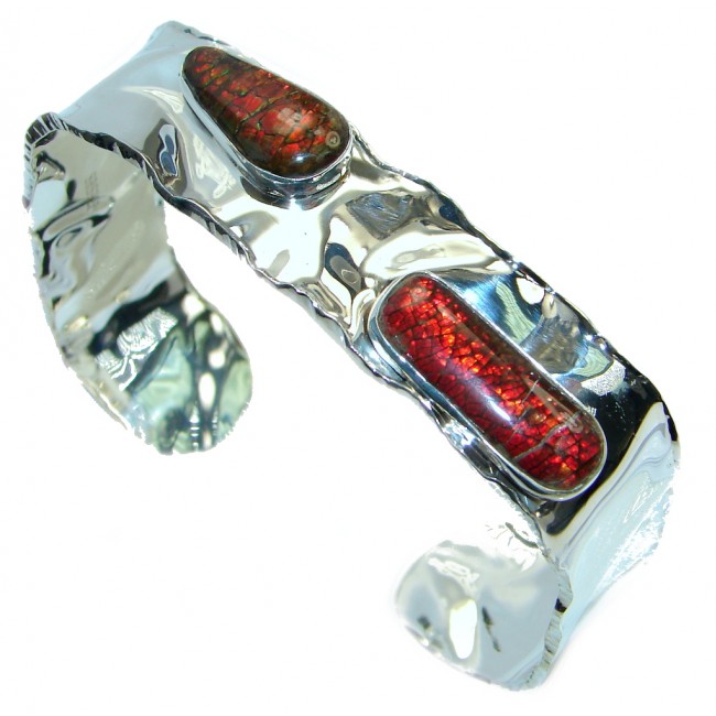 Beautiful Design Red Canadian Ammolites hammered Sterling Silver Bracelet / Cuff