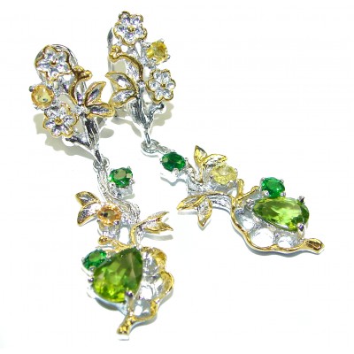 Incredible Beauty authentic Peridot 2 tones .925 Sterling Silver handcrafted earrings