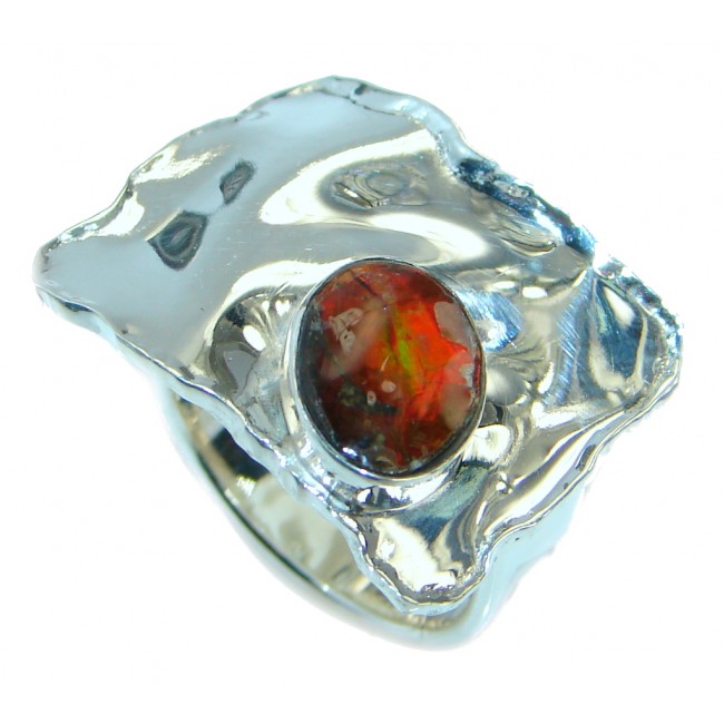 Unisex Rainbow Fire Ammolite hammered .925 Sterling Silver ring s. 6