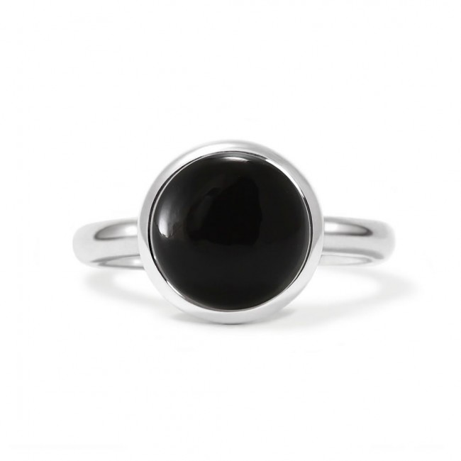 Charming ring in sterling silver with a black onyx