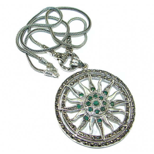 Victorian Style Green Emerald and Marcasite .925 Sterling Silver necklace