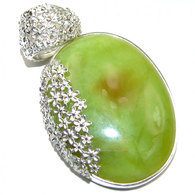 Luxurious Green Opal .925 Sterling Silver handmade Pendant