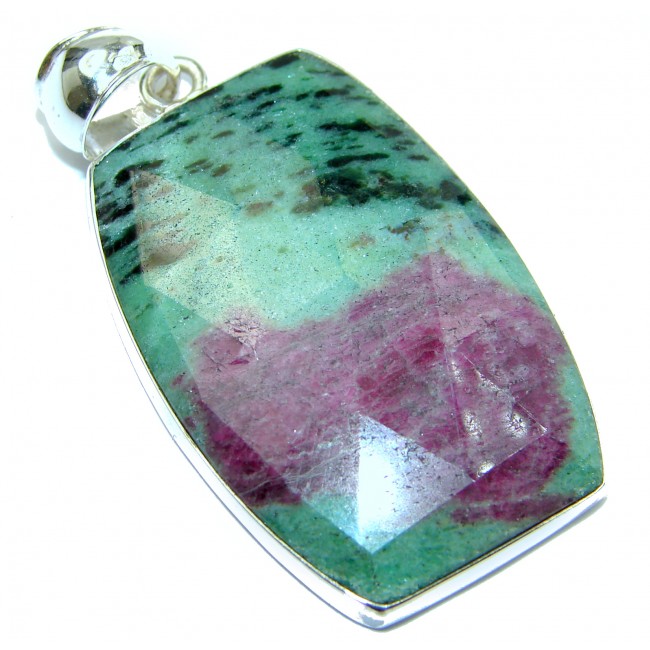 Amazing faceted Zoisite .925 Sterling Silver handmade Pendant