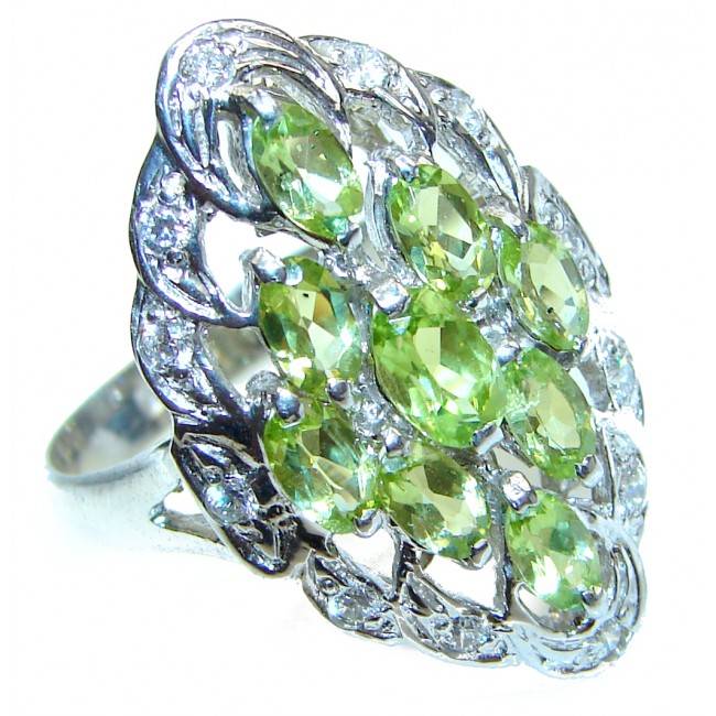 Aurora Spectacular Natural Peridot .925 Sterling Silver handcrafted ring size 9 1/4