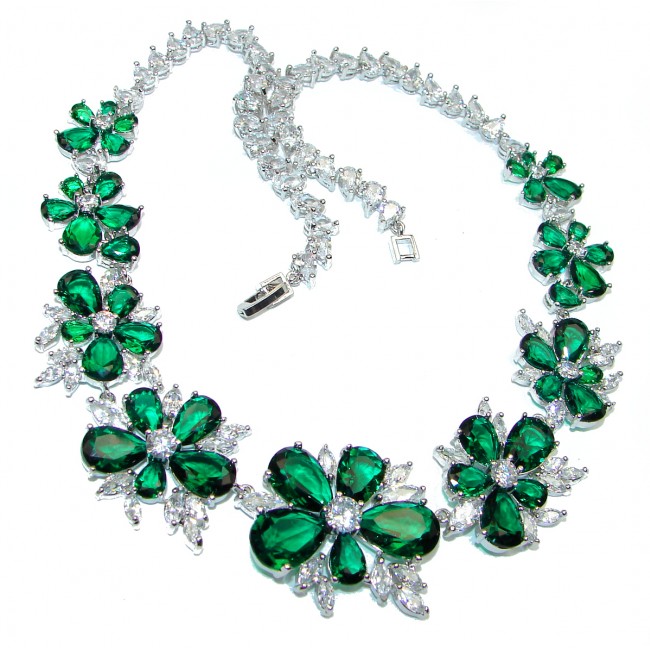 Great Masterpiece Royal quality green Topaz .925 Sterling Silver handmade necklace