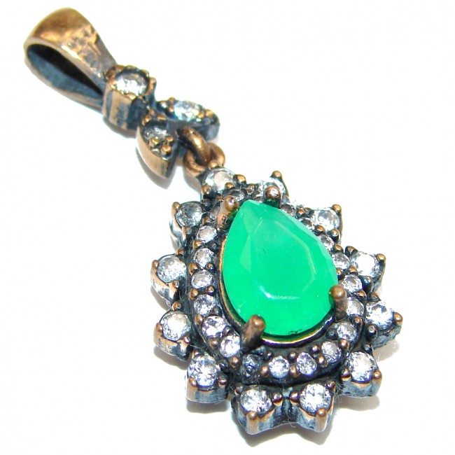 Vintage Beauty created Emerald .925 Sterling Silver handmade Huge Pendant