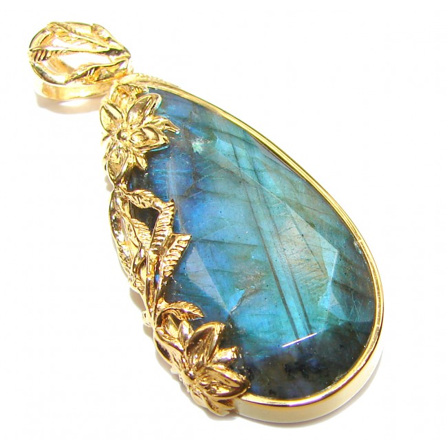Blue Fire Labradorite 18K gold over .925 Sterling Silver handcrafted Pendant