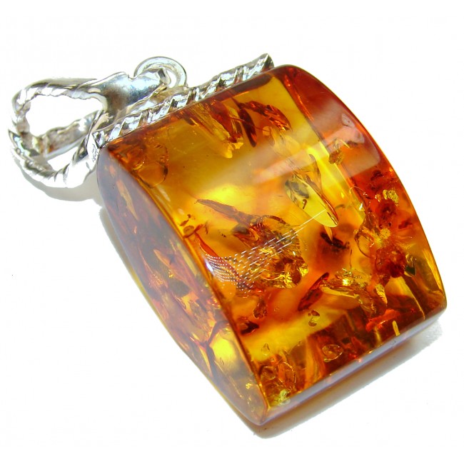 Rare Beauty Natural best quality Baltic Amber .925 Sterling Silver handmade Pendant