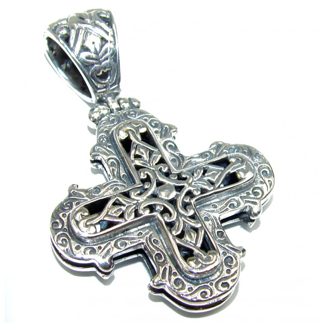 Cross .925 Sterling Silver Bali Handcrafted pendant