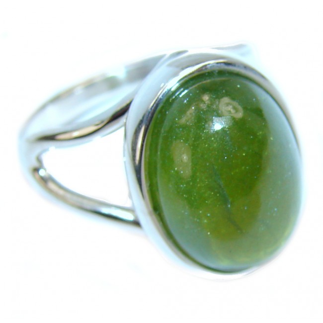 Authentic 8.5ctw Green Tourmaline .925 Sterling Silver brilliantly handcrafted ring s. 8 3/4